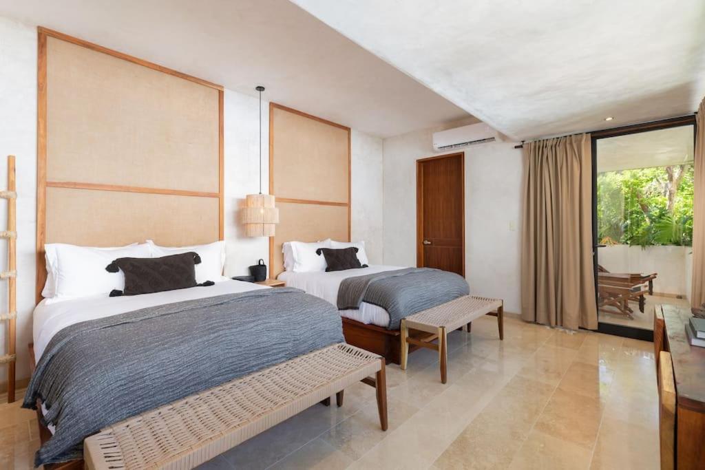 La Privada Villa, Aldea Zama, *