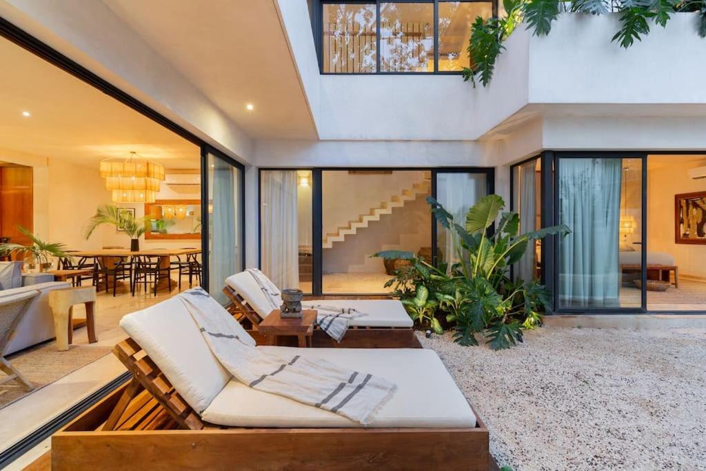 Villa La Privada Villa, Aldea Zama,