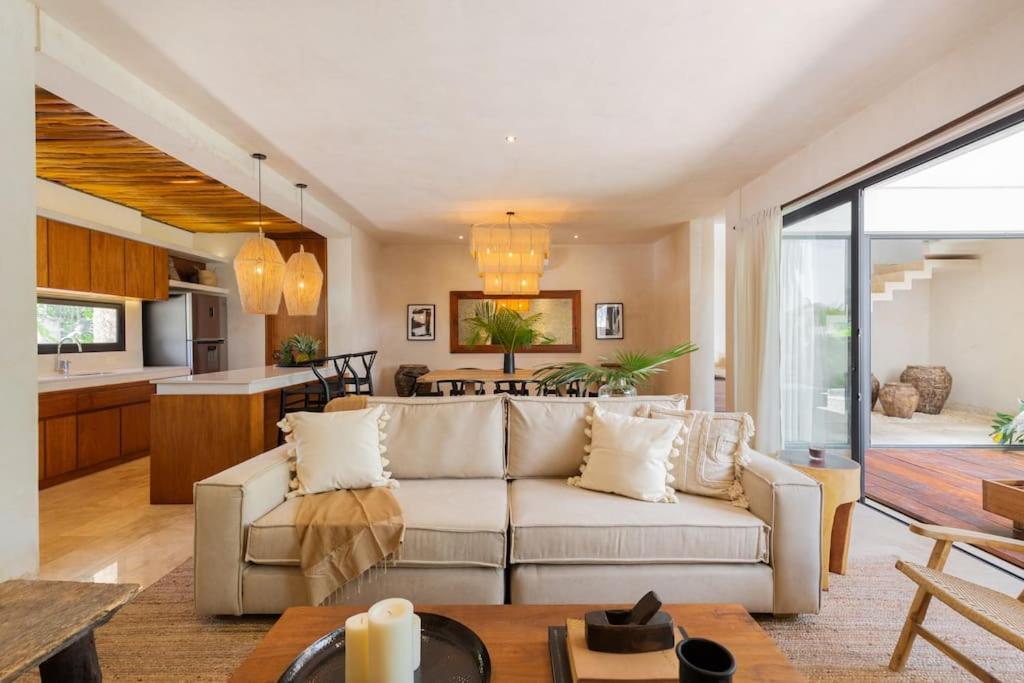 La Privada Villa, Aldea Zama, * Tulum