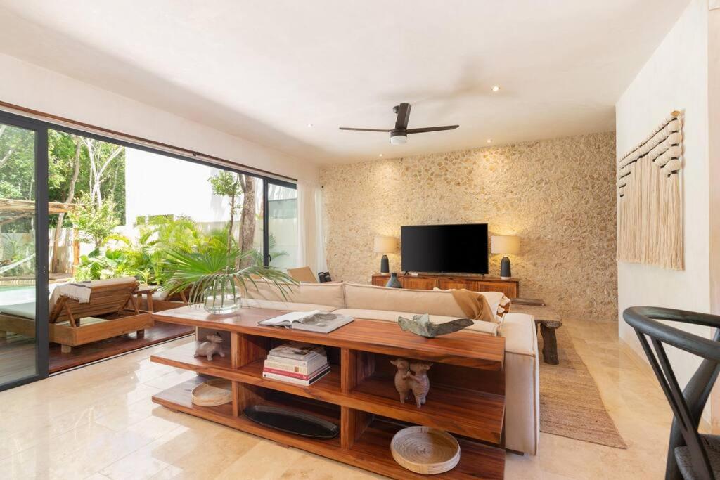 La Privada Villa, Aldea Zama,