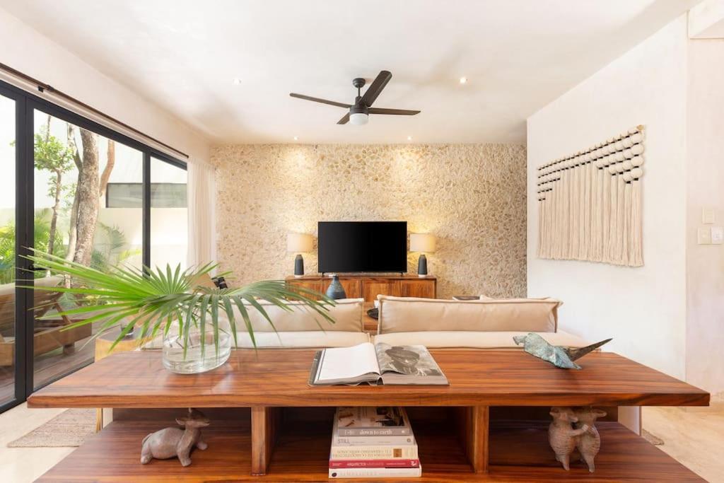 La Privada Villa, Aldea Zama, * Tulum