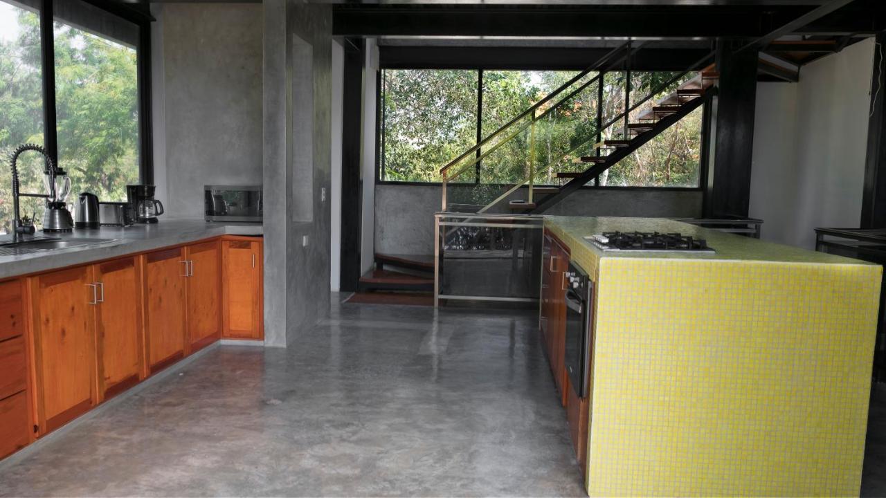 Hostal Casa Formato: Artist Residency *