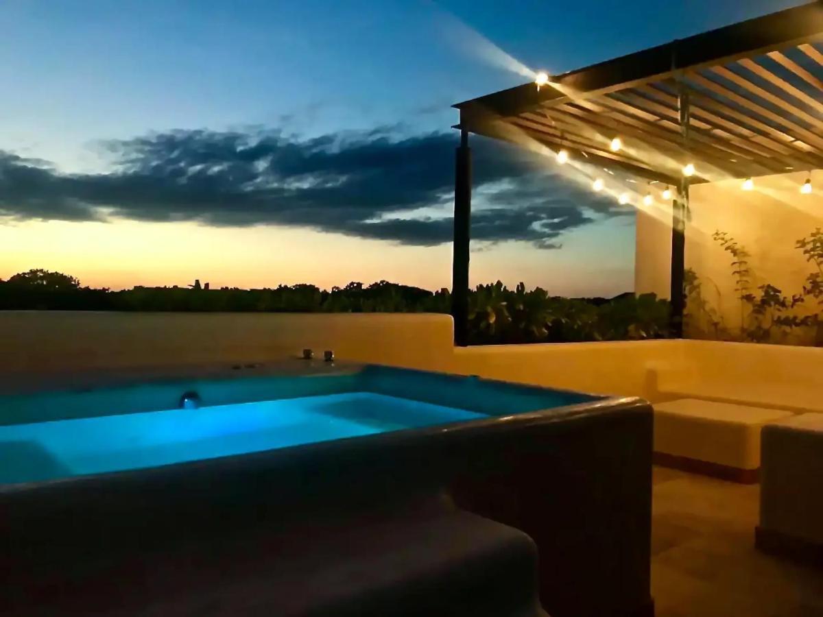 Hideaway With Penthouse Pool And Jungle Tulum