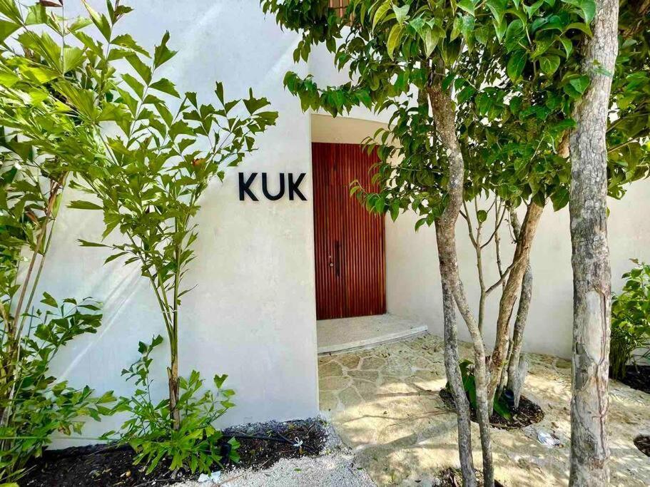 Villa Casa Kuk, Stylish, At 5 Min, Pool, Concierge