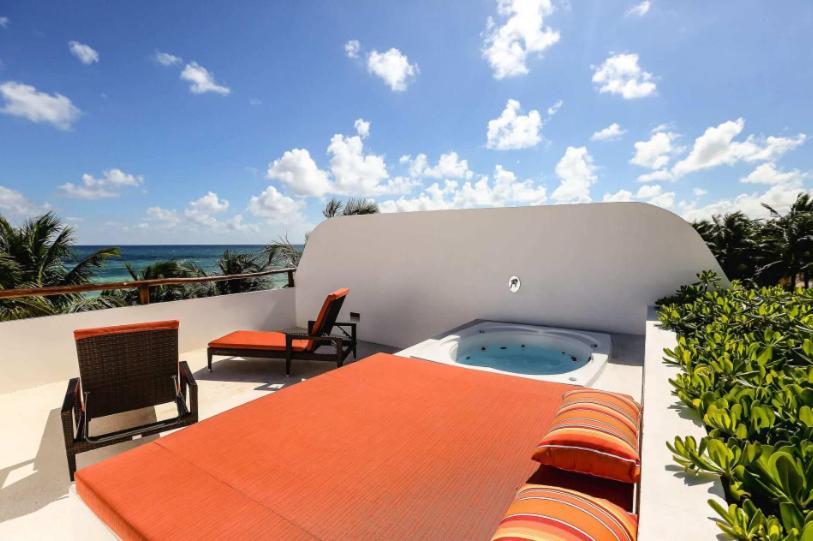 Beachfront In Beach Hotel