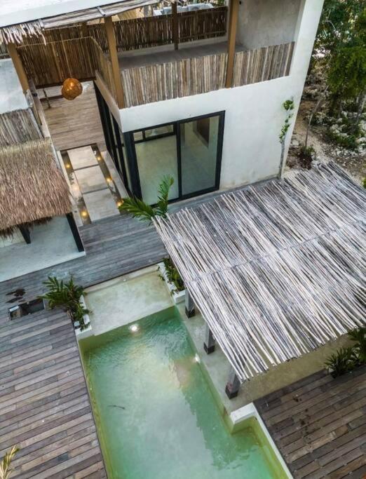 Villa Luxury 3 Bed & Bath Eco-chic - Private Pool *