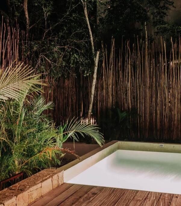 Villa Luxury 3 Bed & Bath Eco-chic - Private Pool