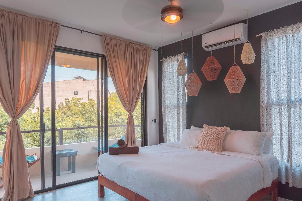 Apartahotel Naats Amigos *