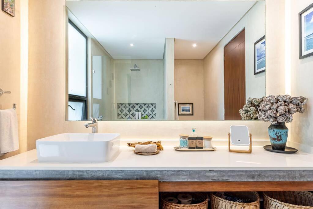 Studio-all-inclusive-gym-pool360º-scooter-bicycle-breakfast-exclusivebenefitsinservices-by-sandy-powerful Apartment