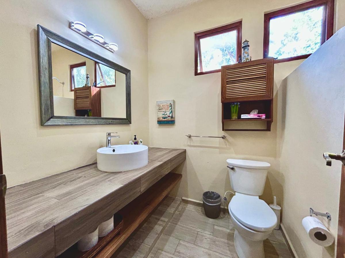 Apartamento 2 Bedroom For 4-6 Guests - Great Breakfast - *