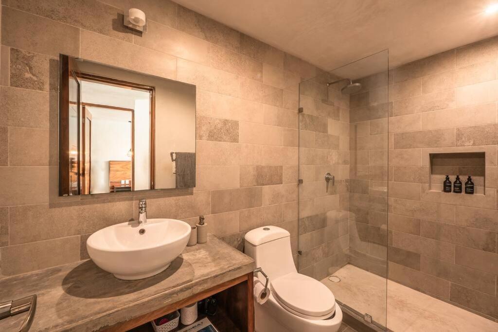 Apartamento 2br, 2 Pools, Gym, 15min From