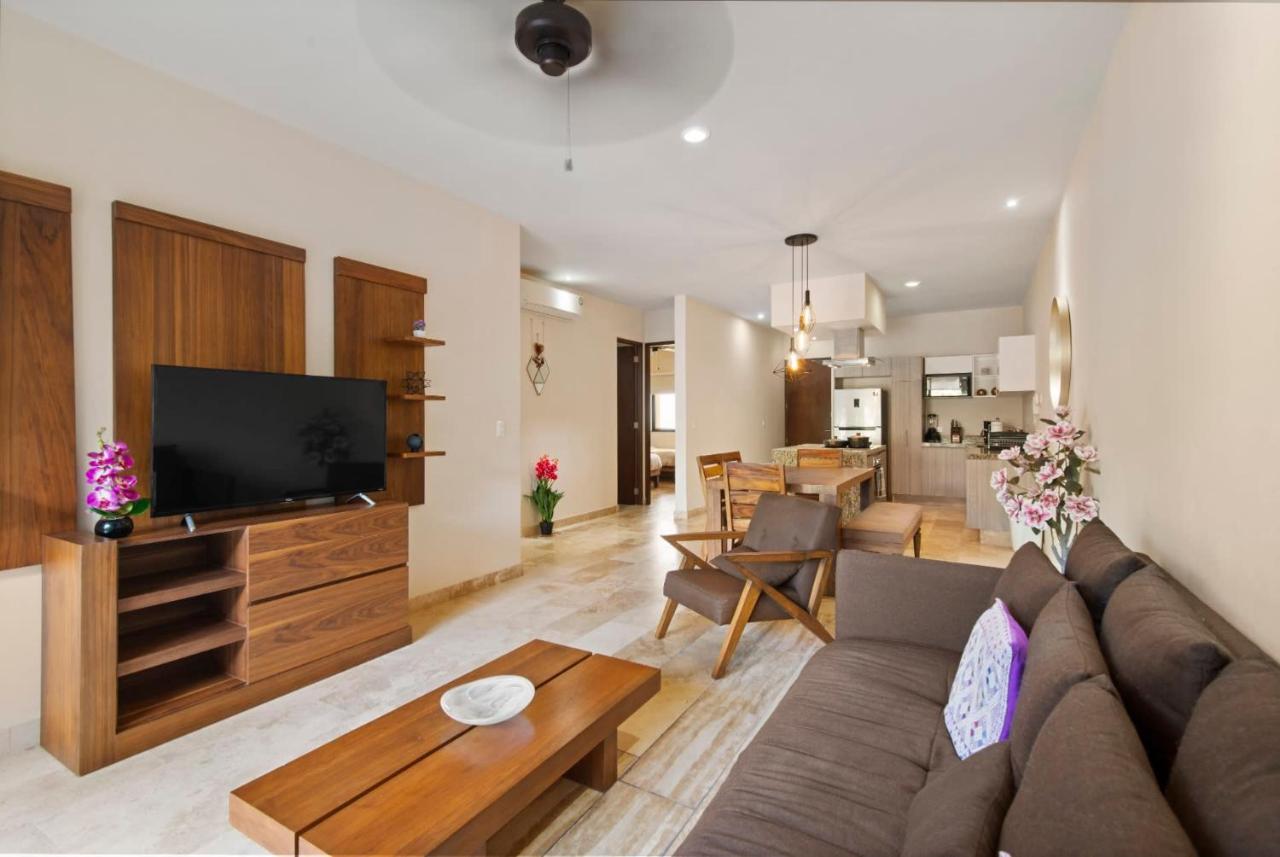 Apartamento Tropical Elegance: Luxurious With Pool View