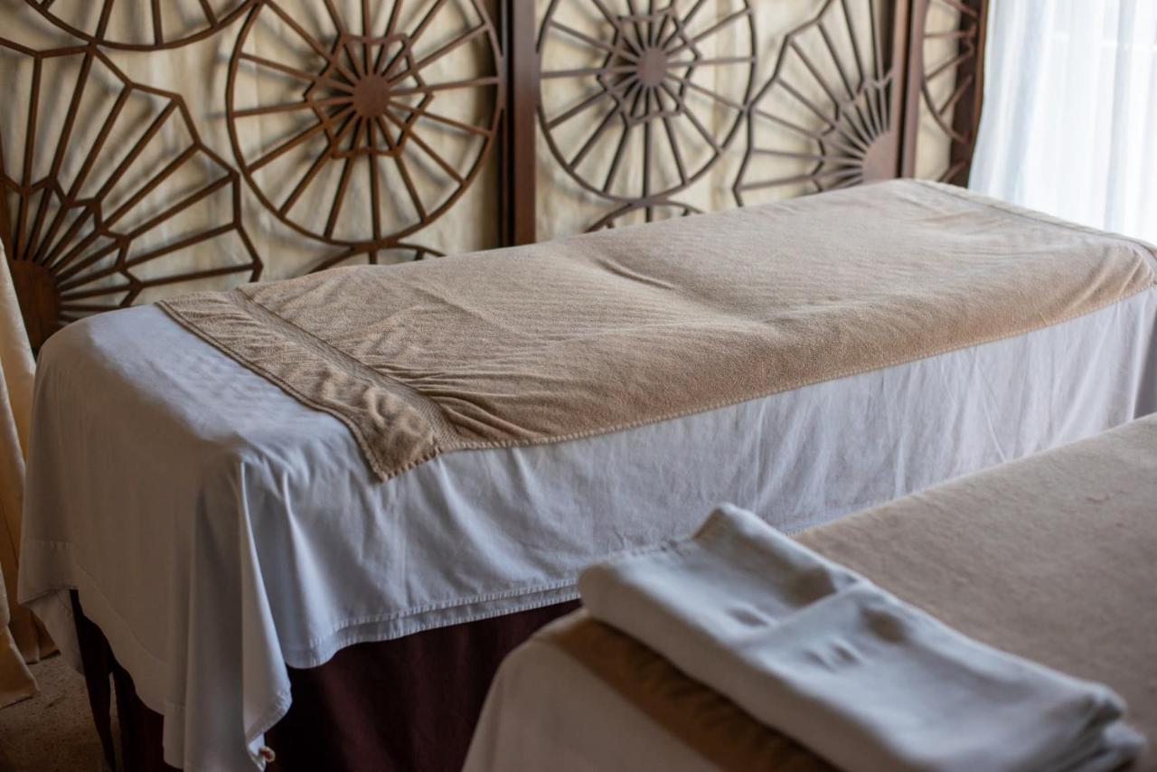 Menesse Oasis: Chic And Serene Getaway