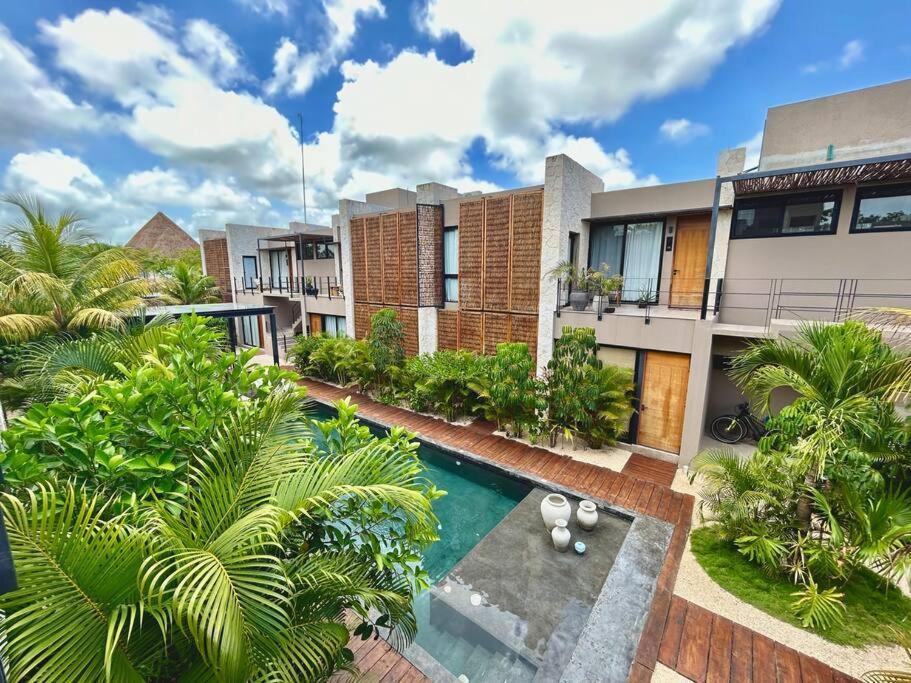 Jungle Boheme Cozy - 2 Br *