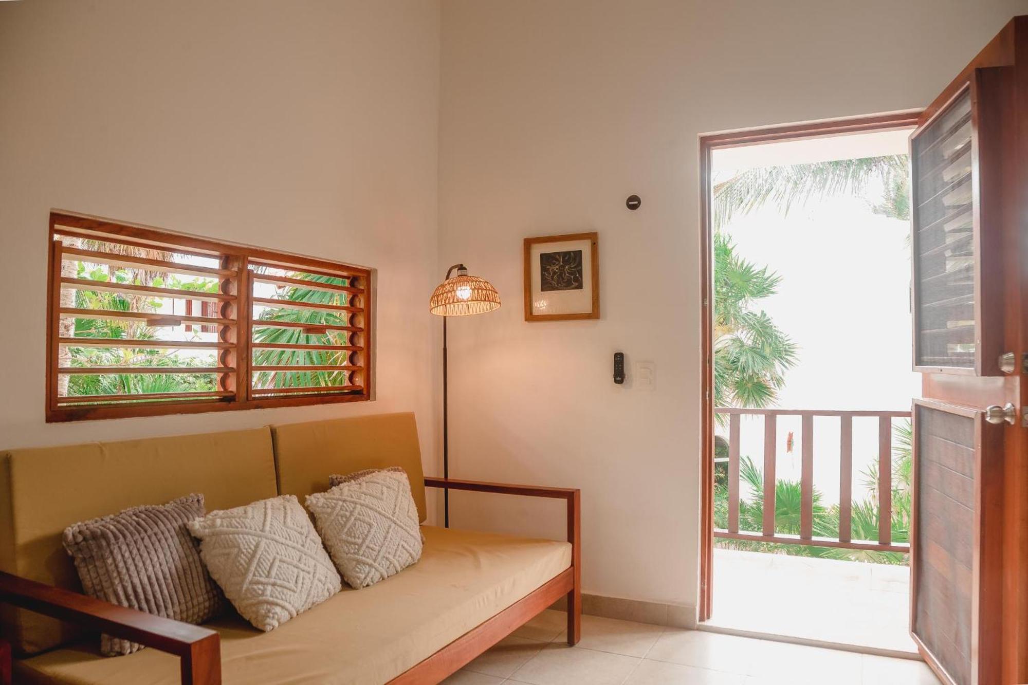 Casa Colibrí Tankah Bed and breakfast