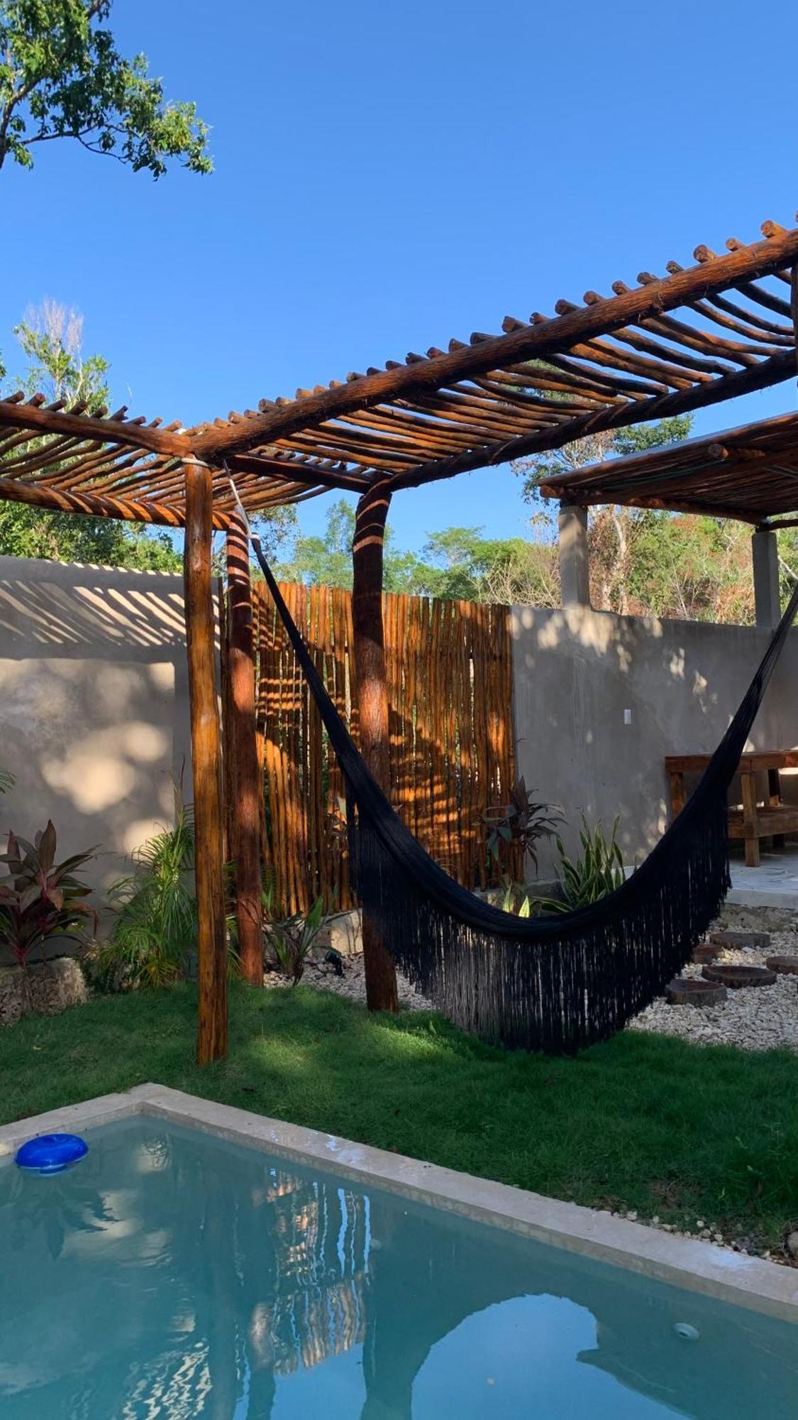 Сasa de vacaciones Casa Calu Cozy & Confortable Jungle House With Pooll *