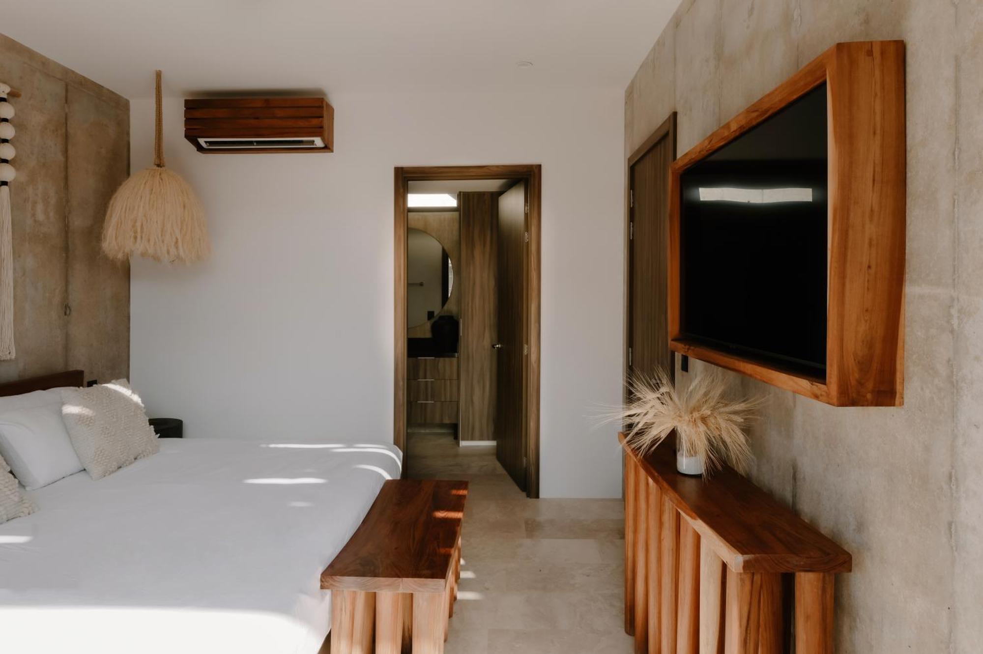 Luxe 3br Ph Cenote, Sauna, Gym & Pool Included Apartamento Tulum