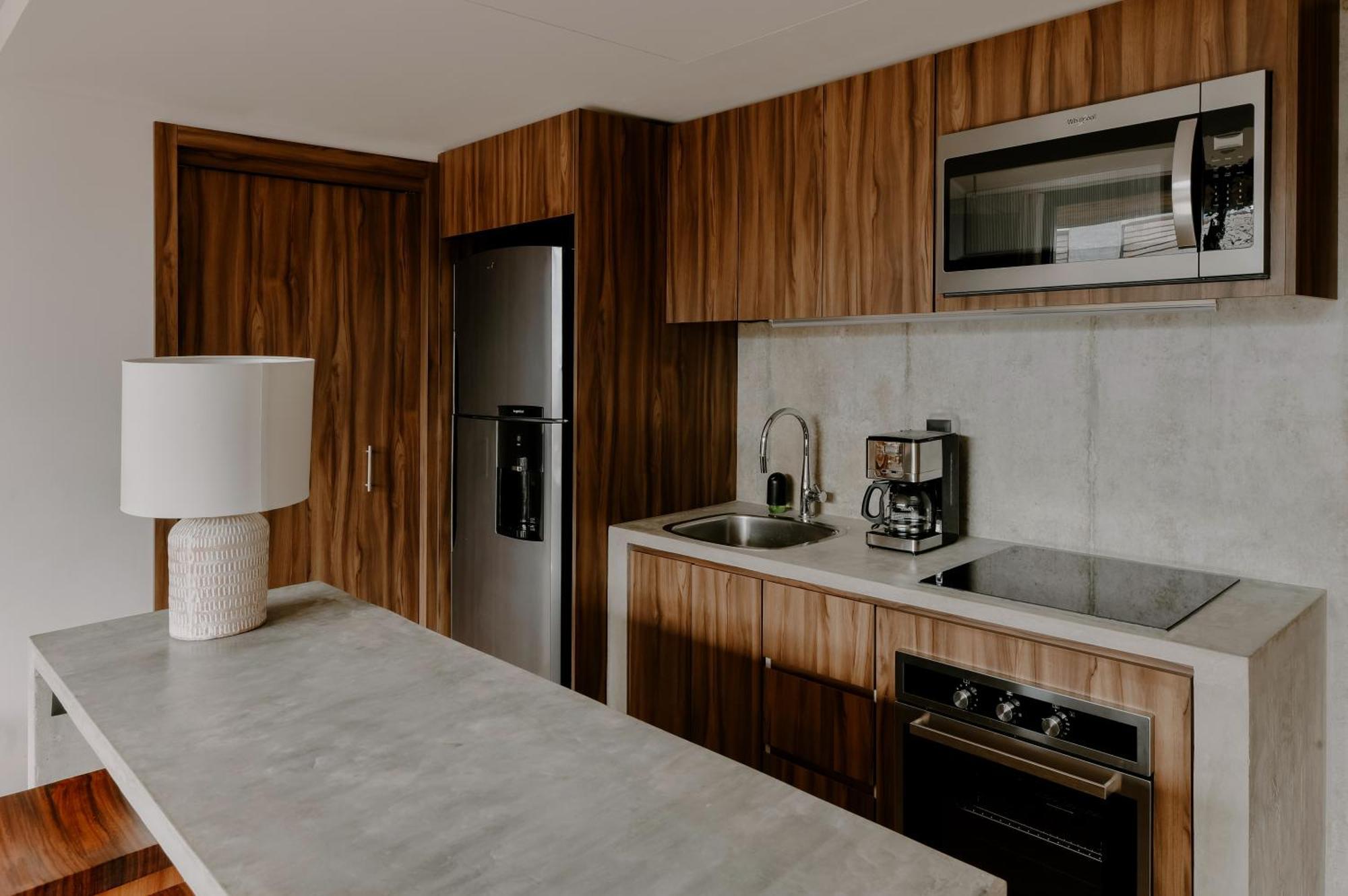 Luxe 3br Ph Cenote, Sauna, Gym & Pool Included Apartamento Tulum