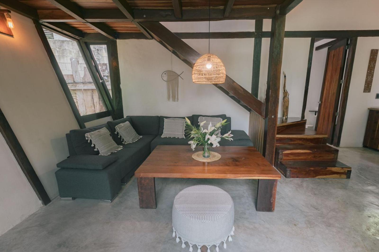 Nahouse Jungle Lodge