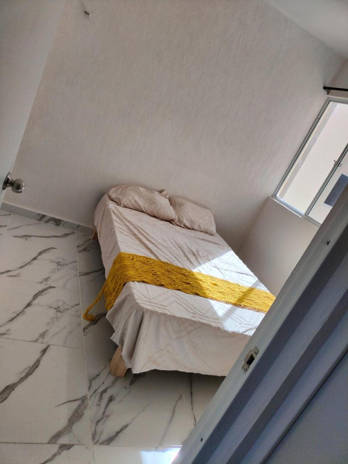 Habitación en casa particular Privada En *