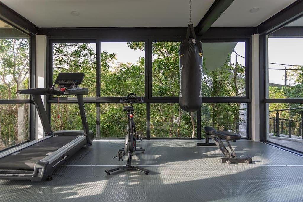 Villa Stunning 4br - Rooftop Pool, 5 Mins To Tulum