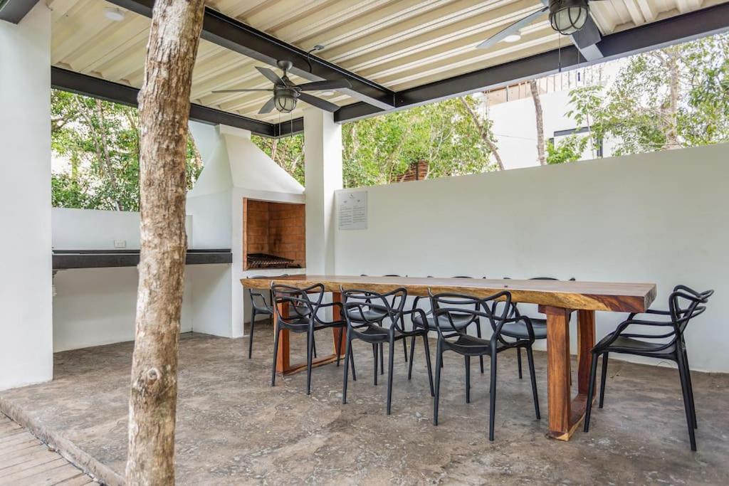 Stunning 4br - Rooftop Pool, 5 Mins To Villa *