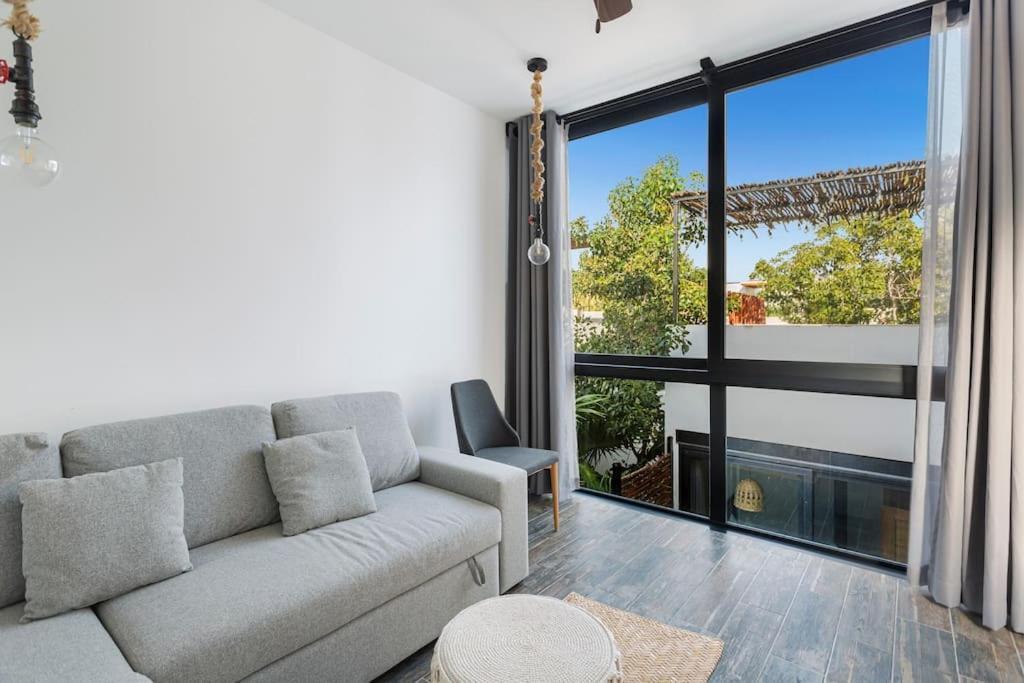 Villa Stunning 4br - Rooftop Pool, 5 Mins To *