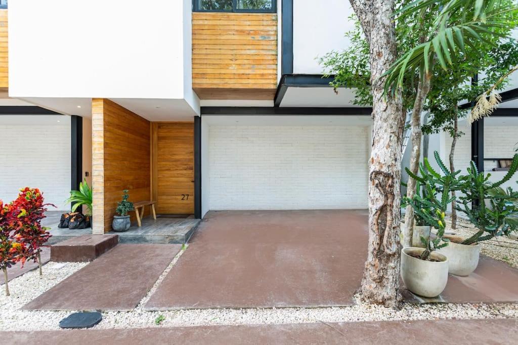 Stunning 4br - Rooftop Pool, 5 Mins To *