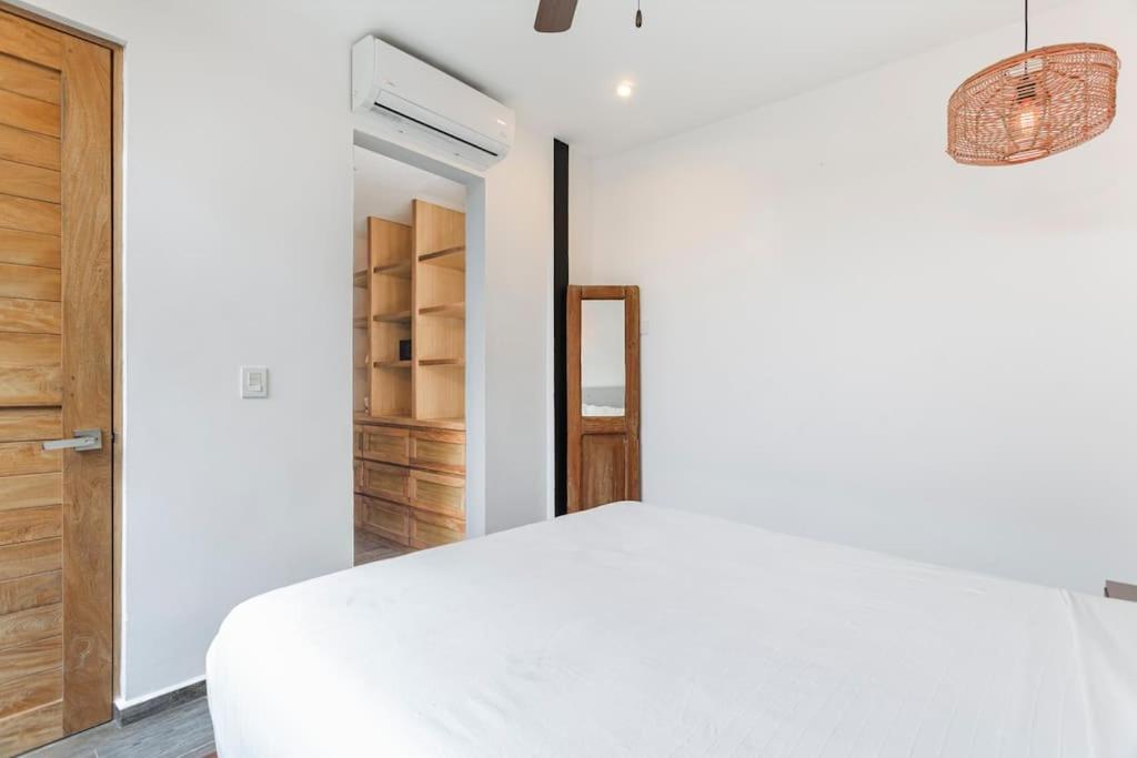 Stunning 4br - Rooftop Pool, 5 Mins To Villa *