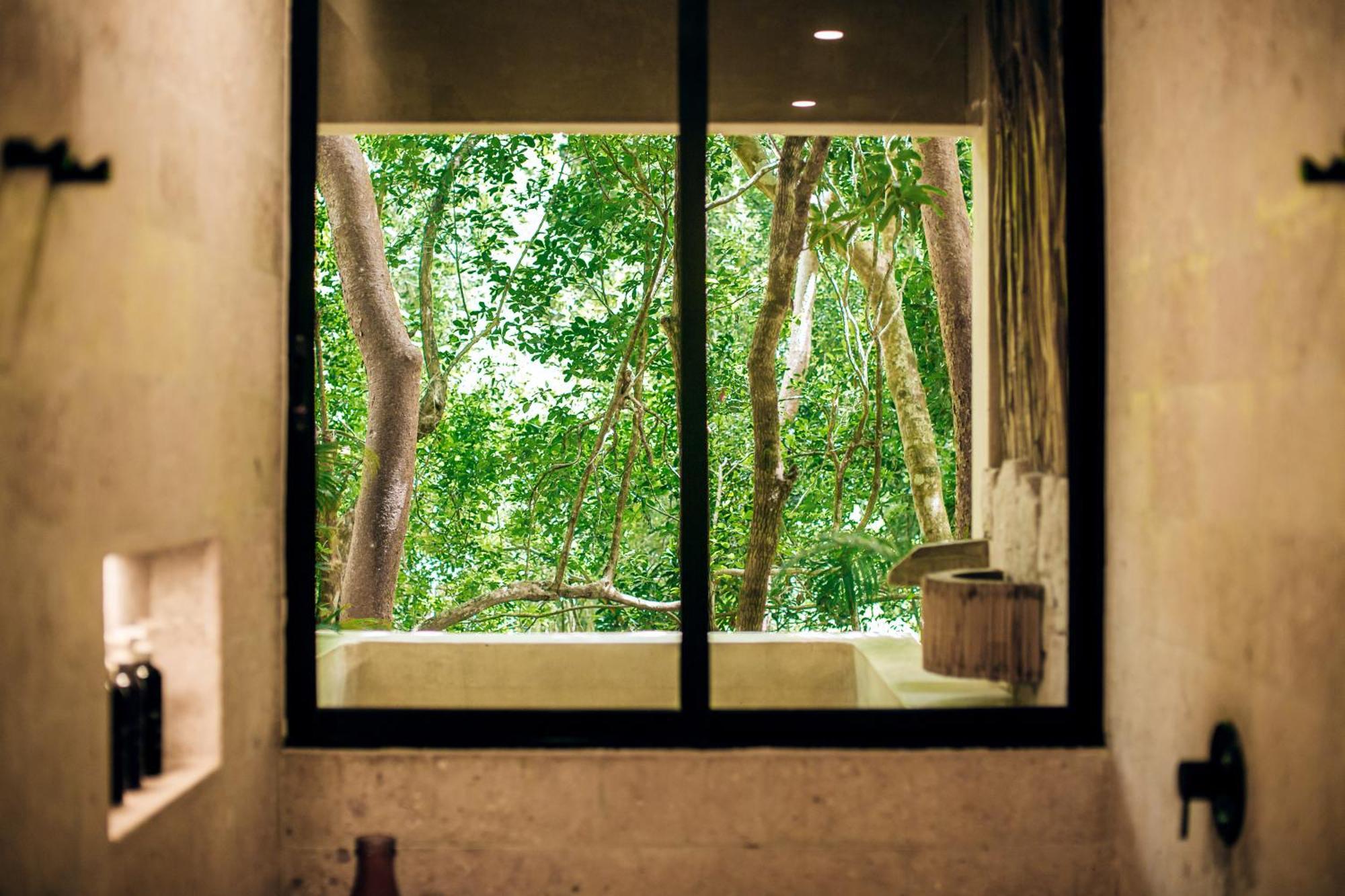 Orchid House Jungle Hotel 5*