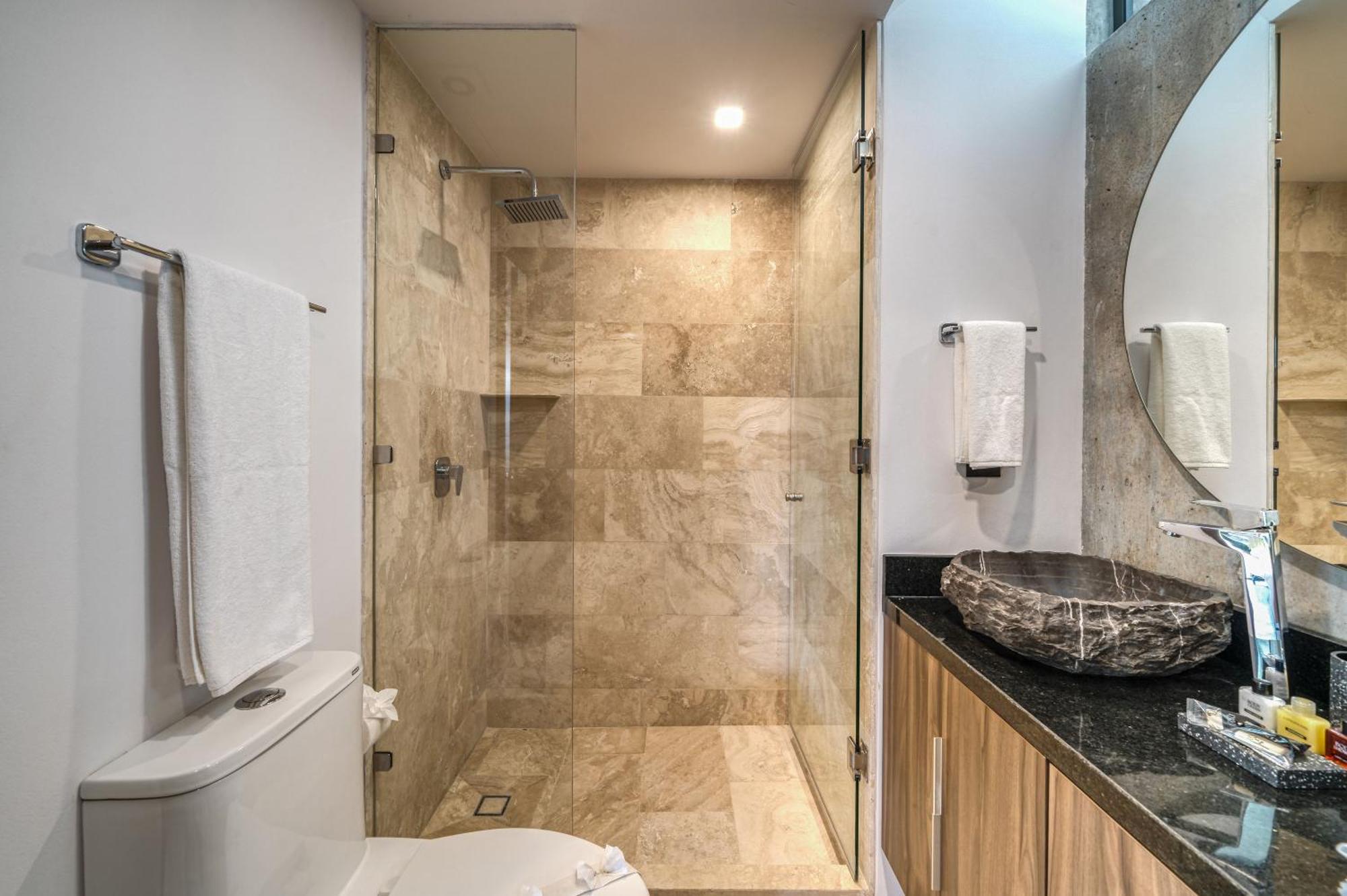 Waterworld 2br W Cenote -lagoons - Big Gym *