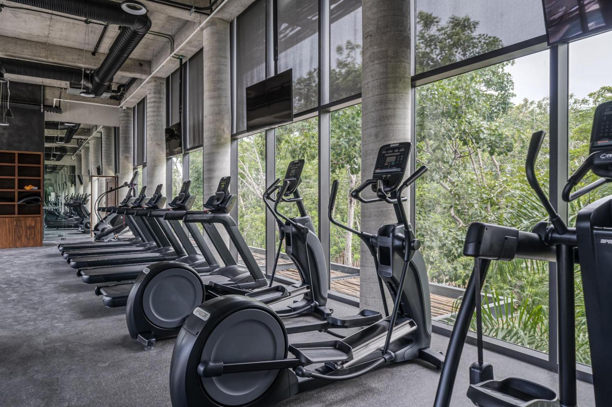 Waterworld 2br W Cenote -lagoons - Big Gym