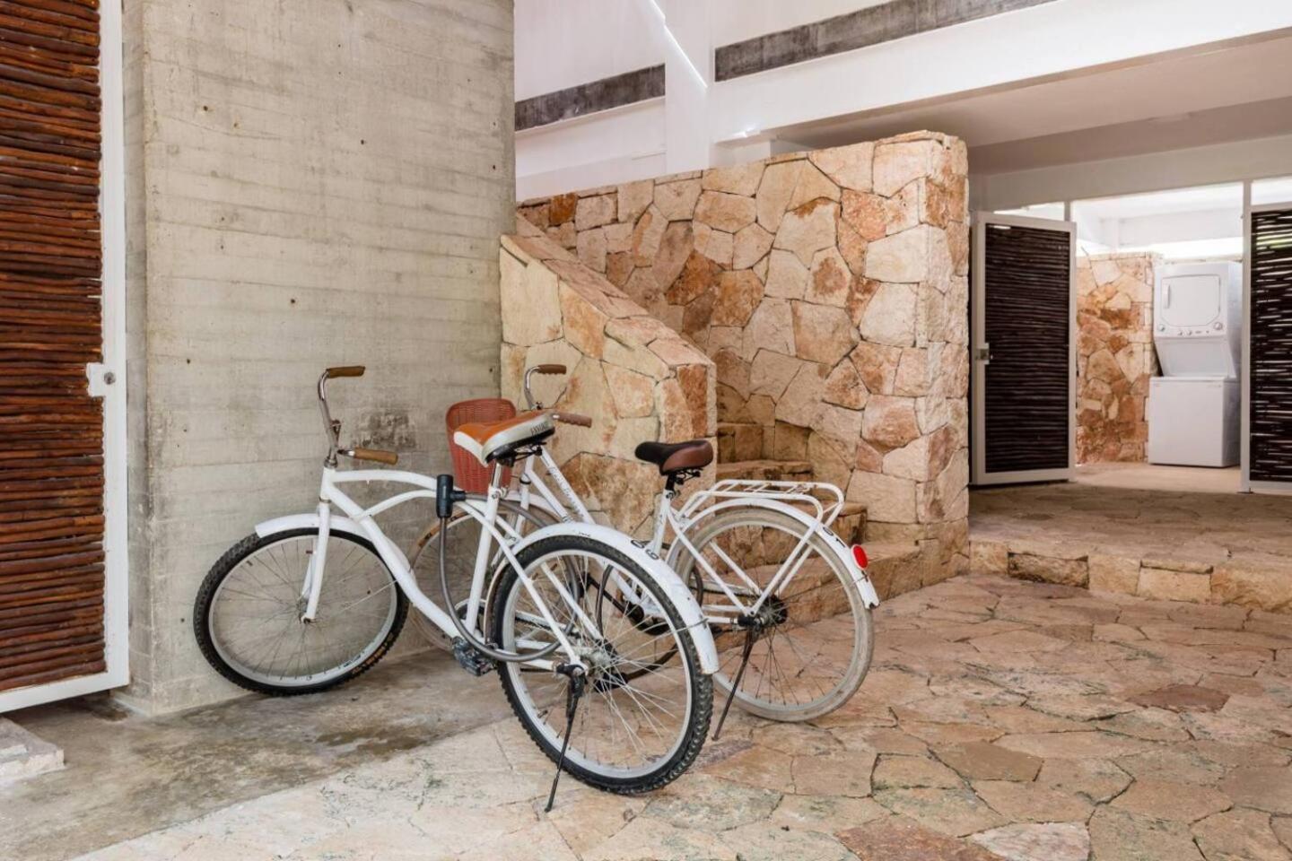 Apartahotel Casa De Piedra