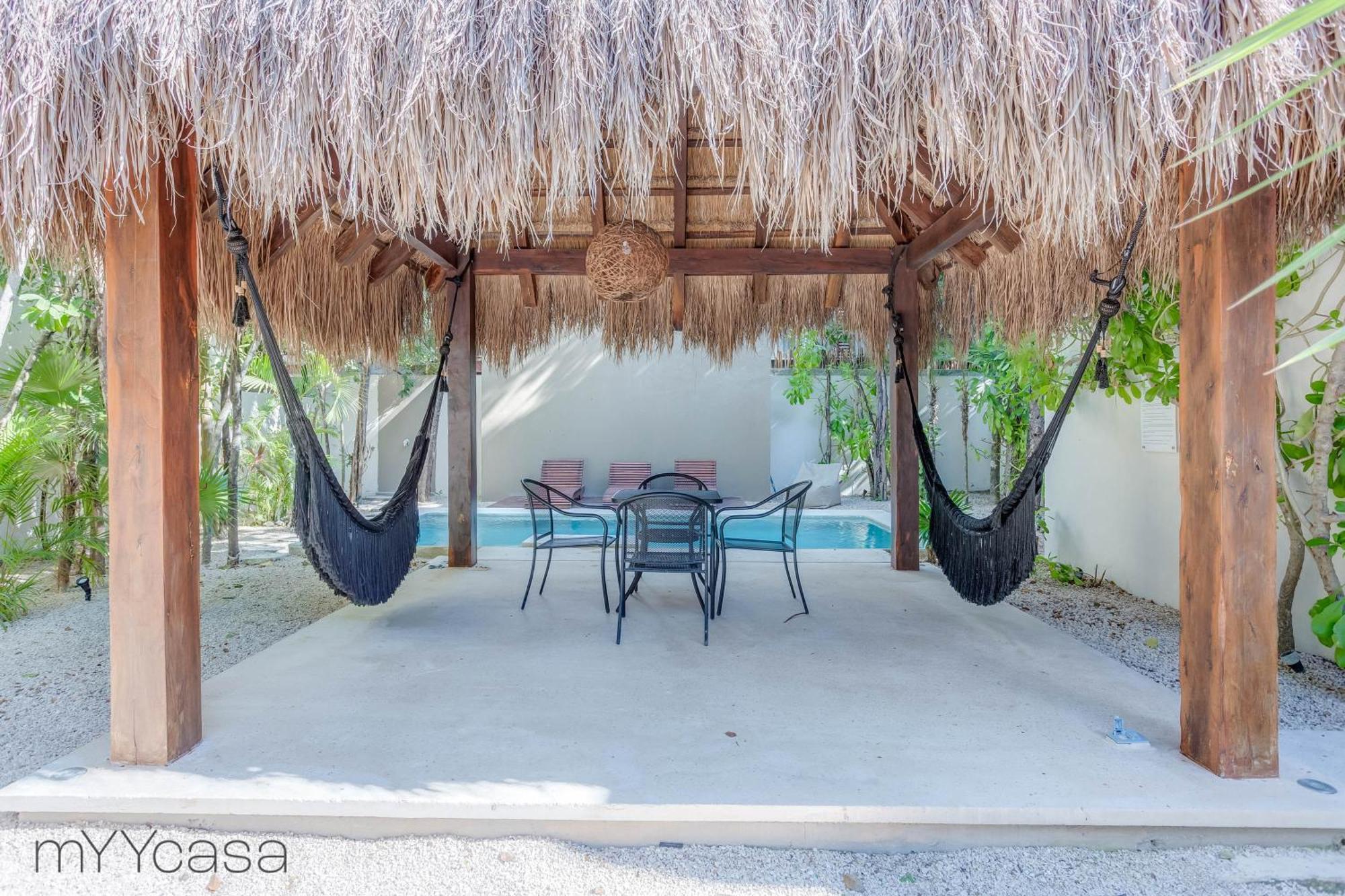 Cozy & Modern House In Aldea Zama 11