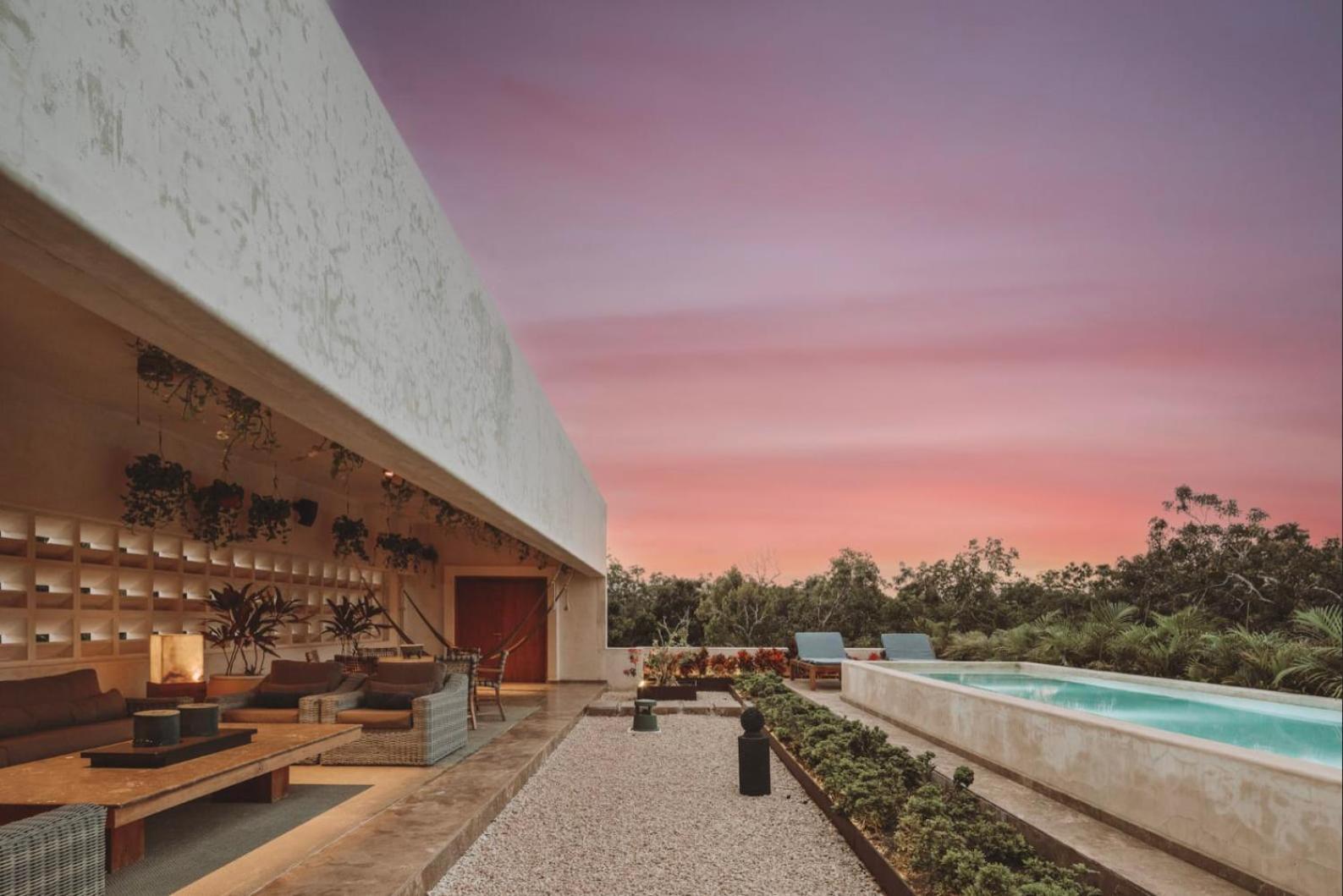 2 Story Ph Pv Rooftop W Huge Pool Tulum