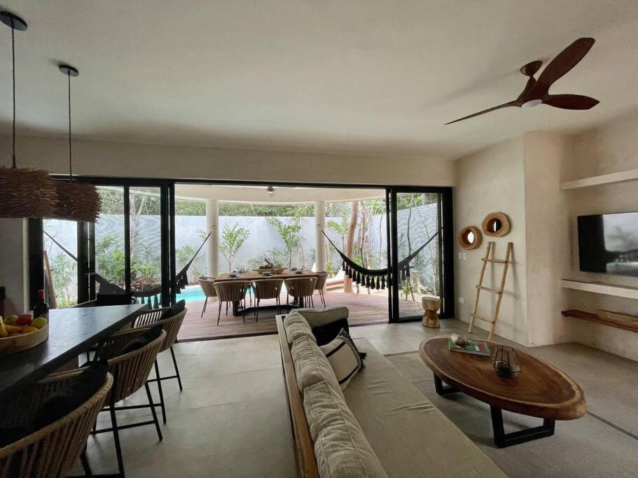 Casa Kuk, Stylish, At 5 Min, Pool, Concierge Tulum