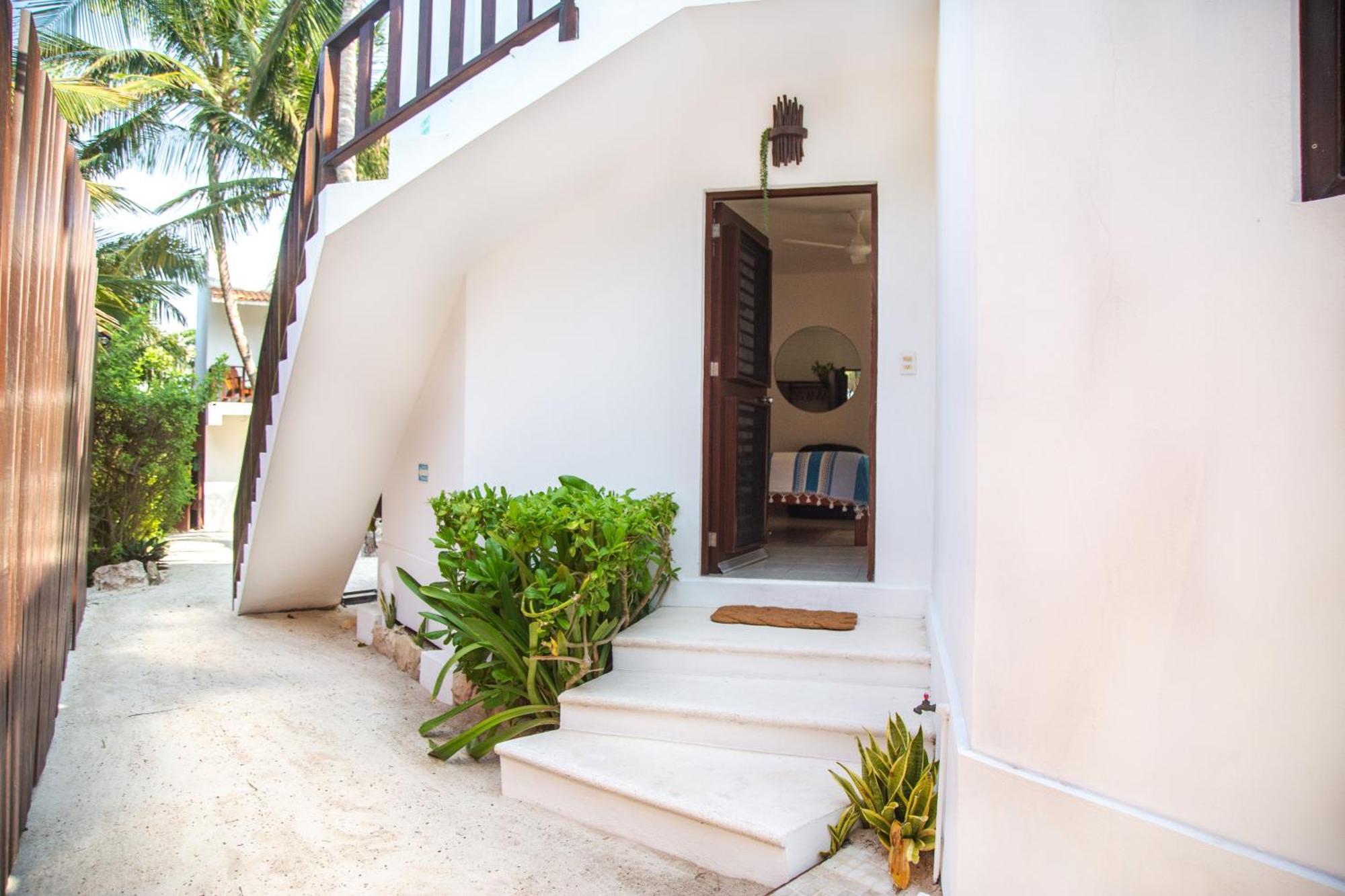 Casa Colibrí Tankah Bed and breakfast