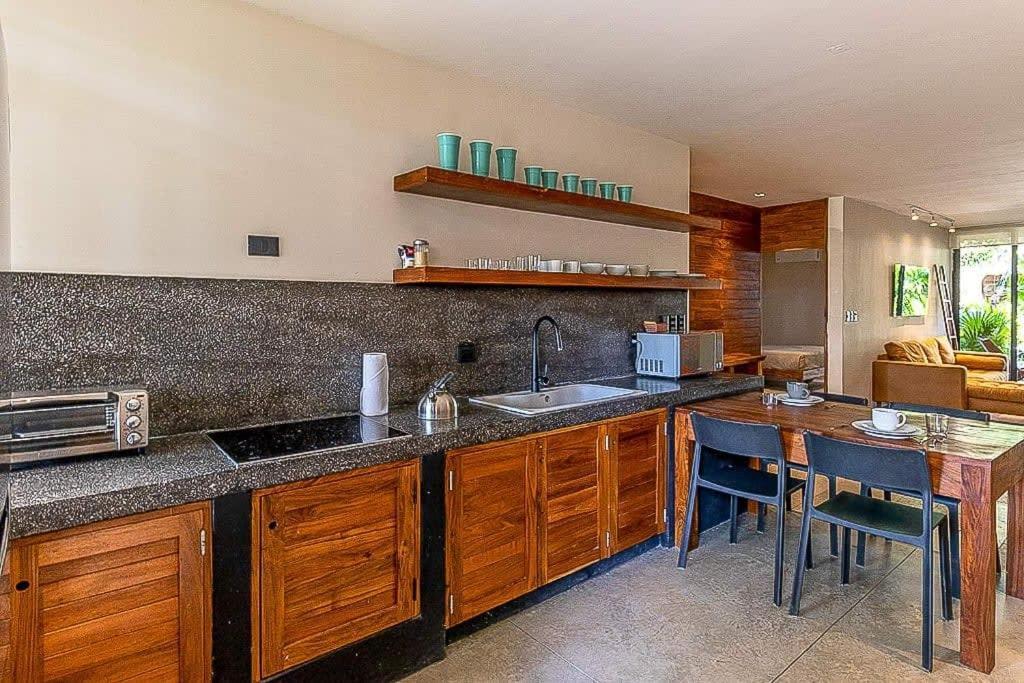 Great Value Luxury Minutes From Beaches Apartamento *