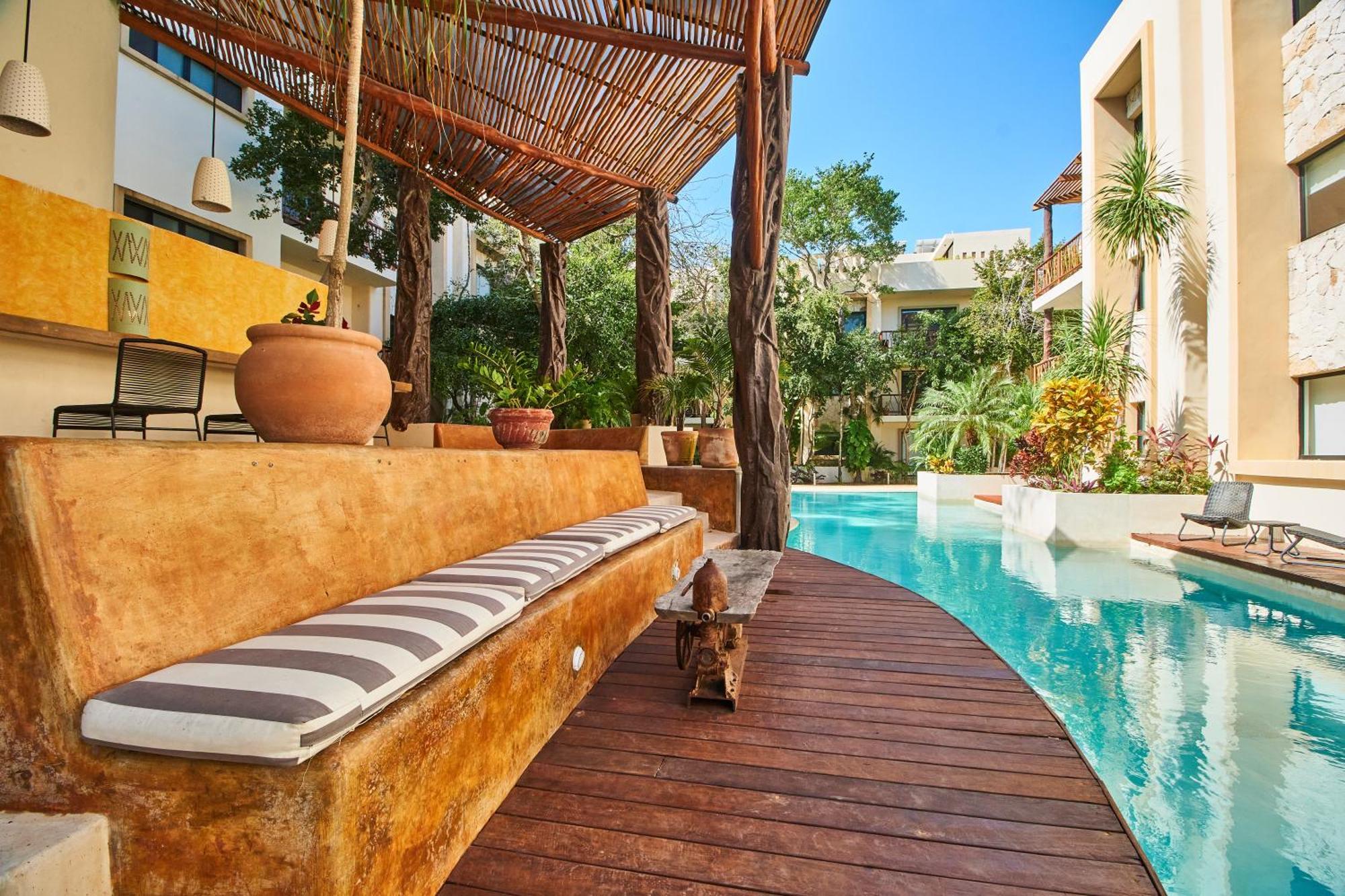 Dorian Gray - Pool & Club Access & 300mbps Wifi * Tulum