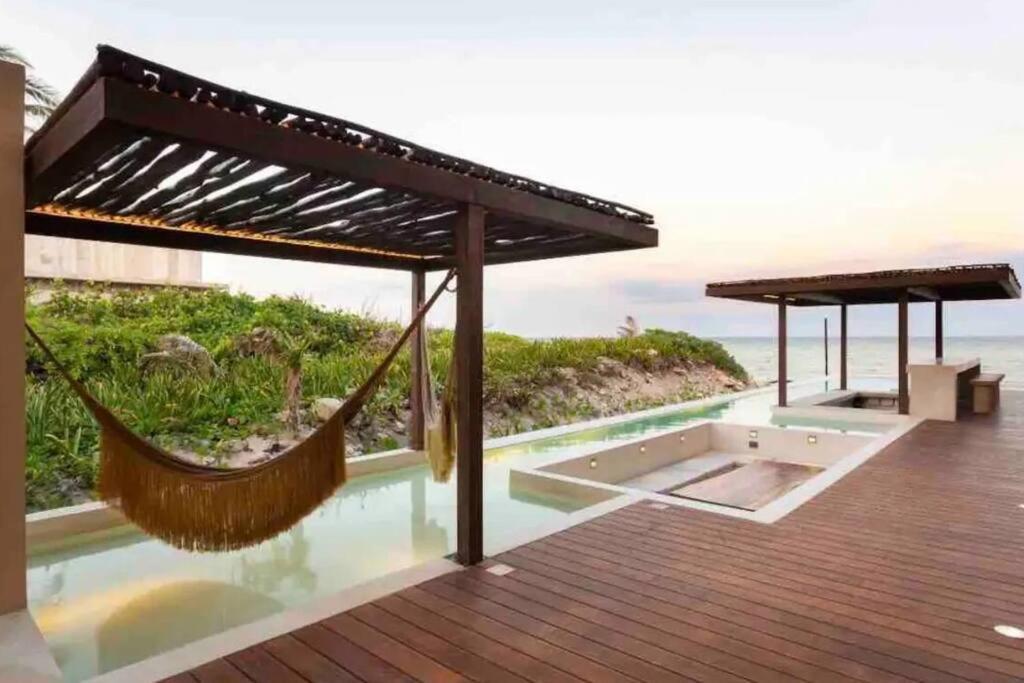 Apartamento Luxury Beachfront Penthouse With Private Pool *
