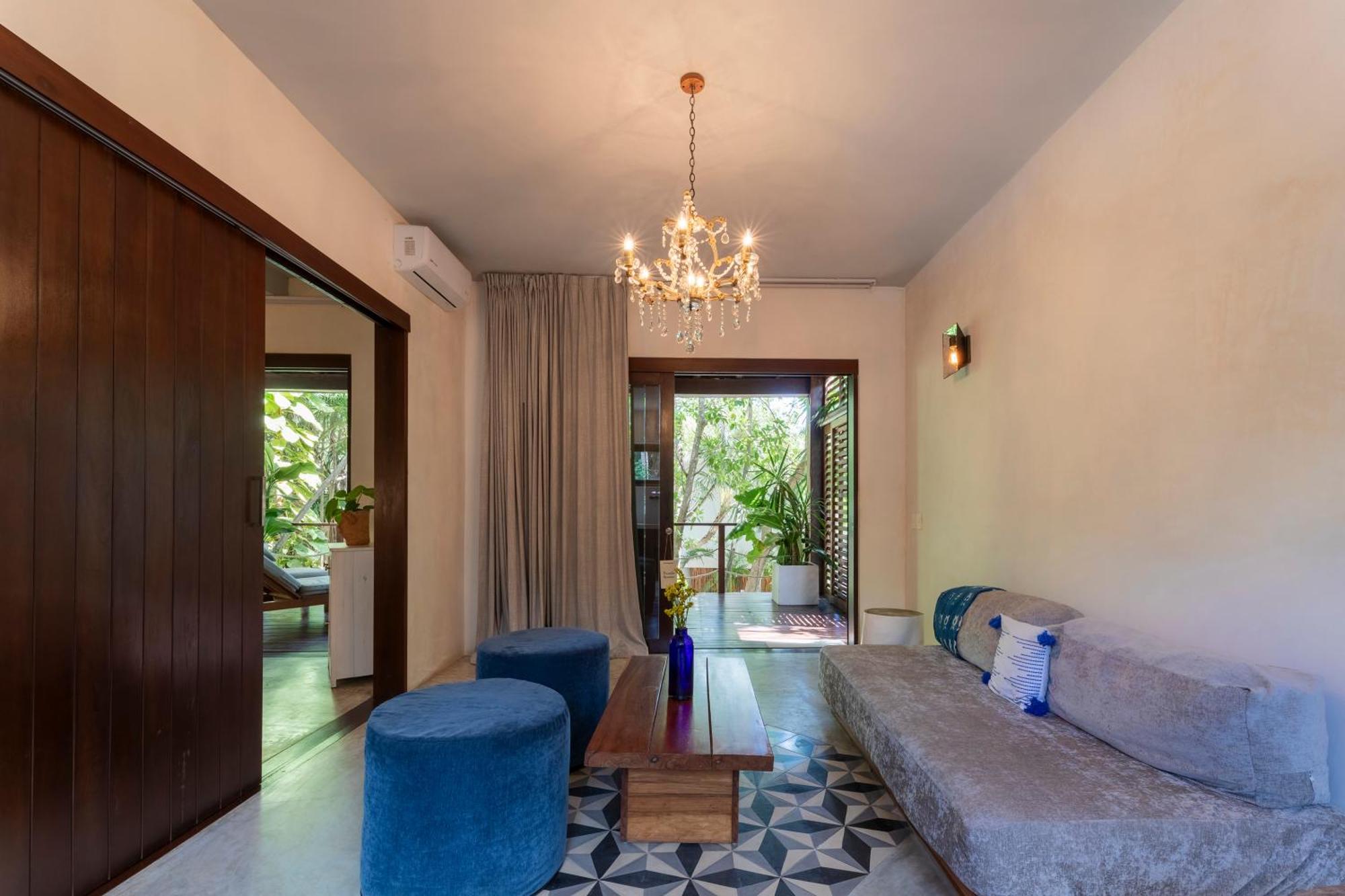 Lula Tulum, A Small Luxury