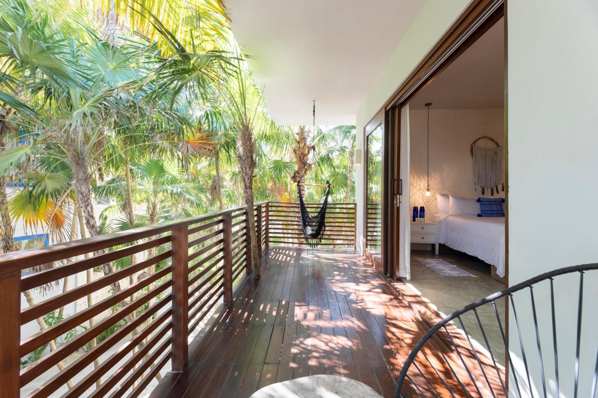 Lula Tulum, A Small Luxury Hotel 4*