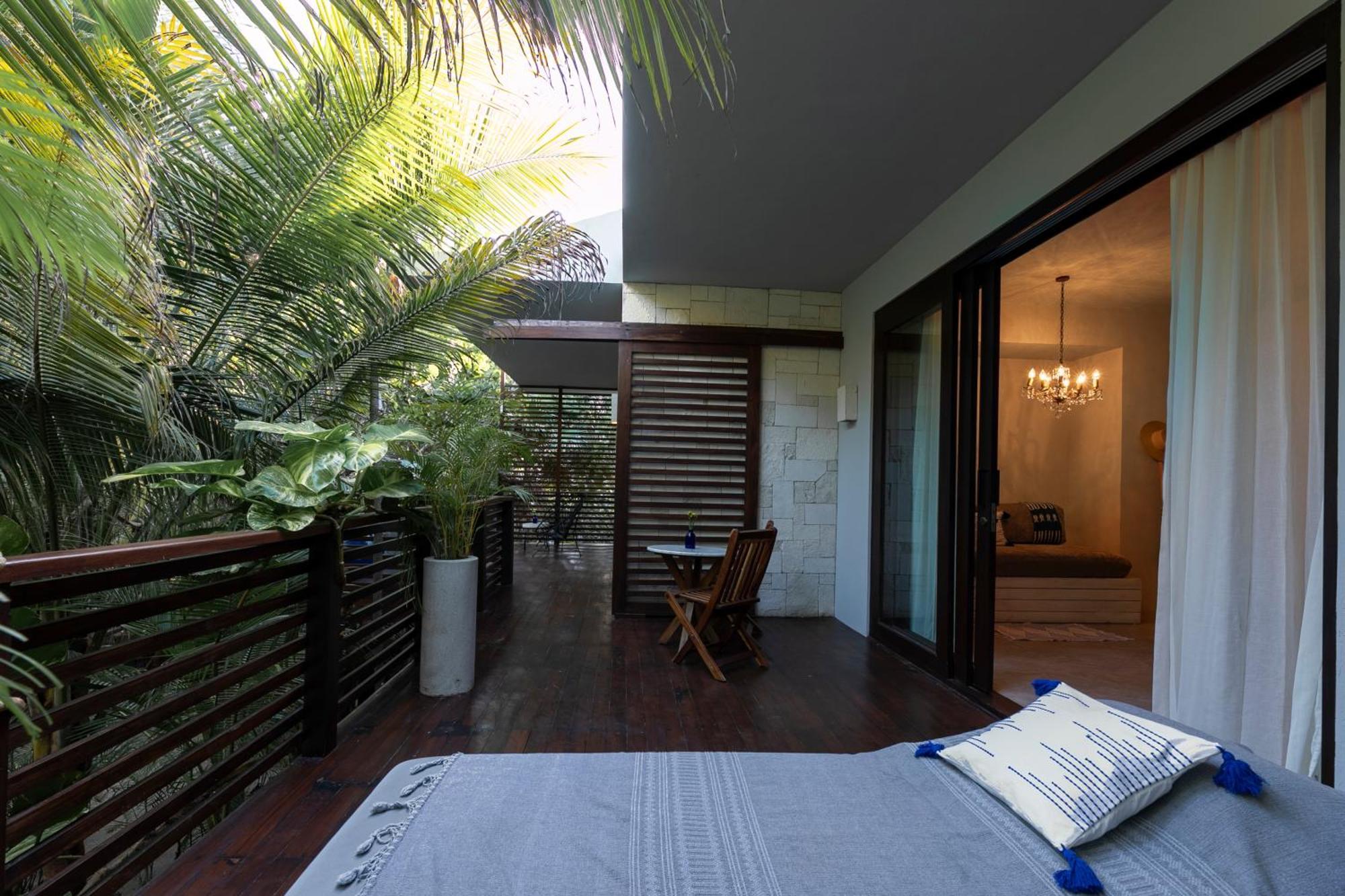 Hotel Lula Tulum, A Small Luxury Tulum