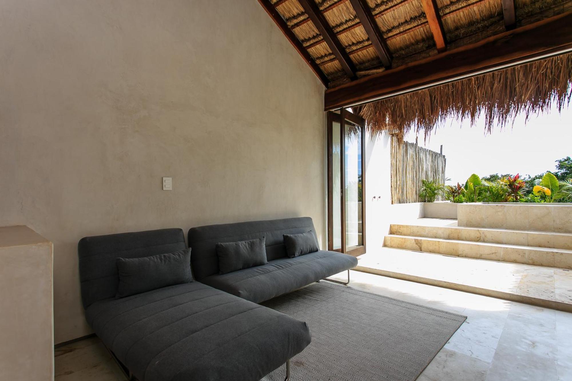 Eco-chic Design Wrapped In Nature's Elements By Stella