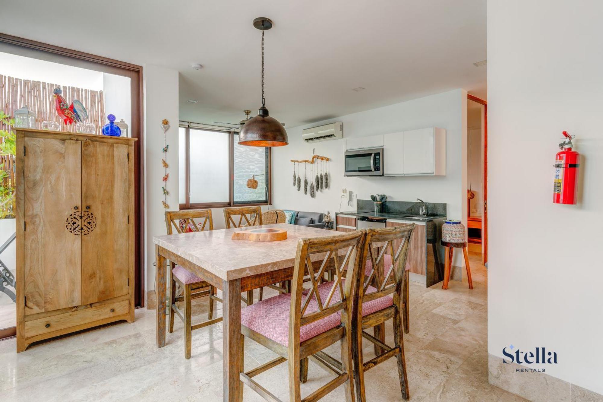 Private Rooftop 1br With Stunning Common Areas