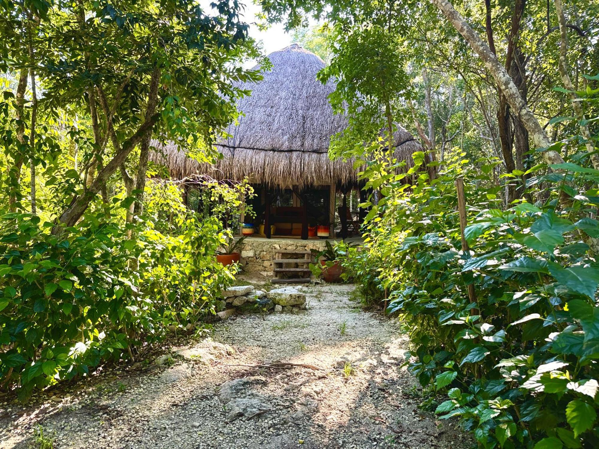 Glamping Bunga Lotus * Tulum