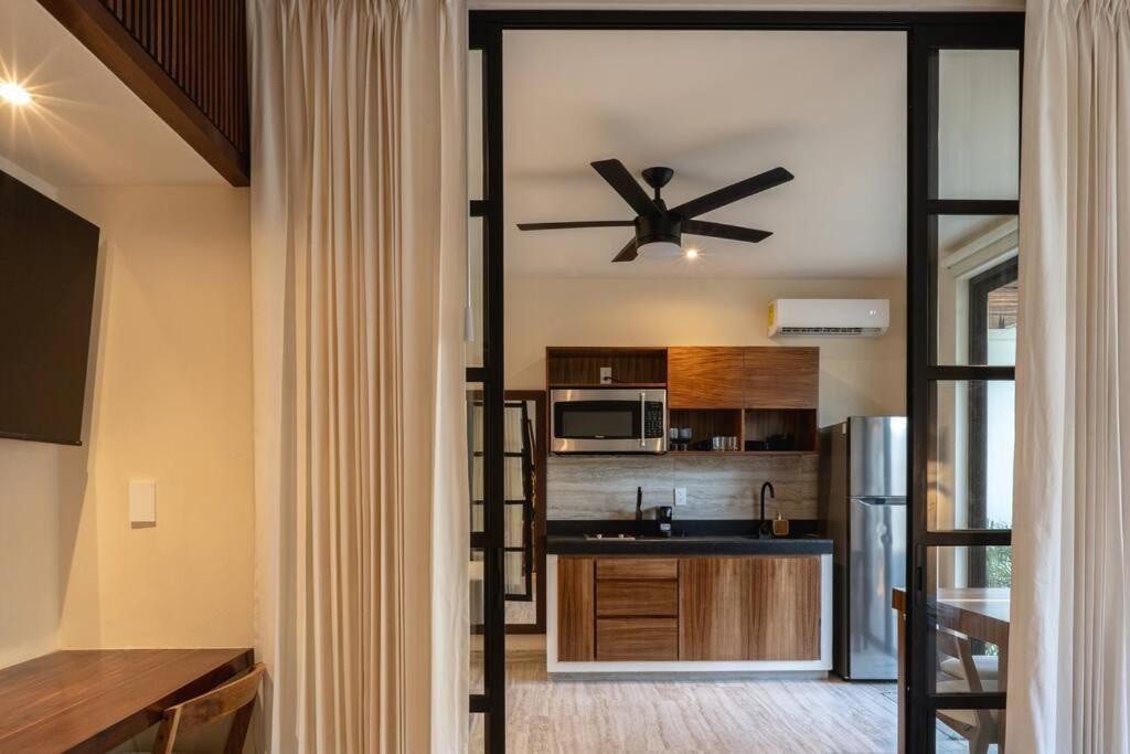 New 1 Bedroom - - Private Pool *