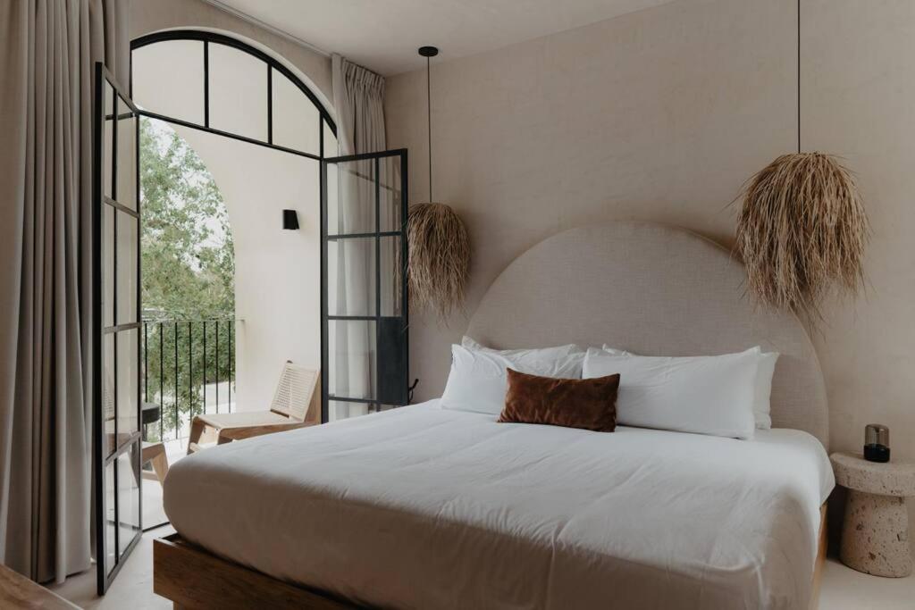 Casa Zebrina Designer
