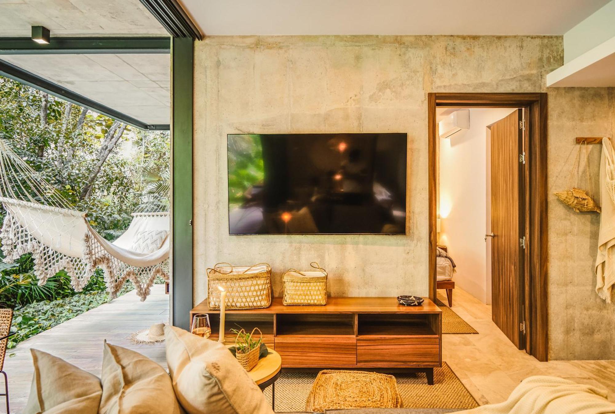 Apartamento Waterworld 2br On Cenote Pools And Gym Club