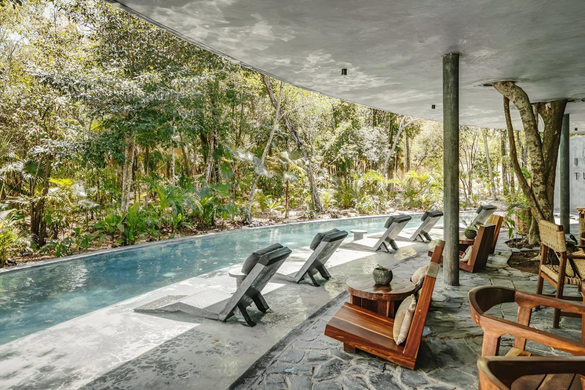 Panoramic 3br Ph With Private Pool *